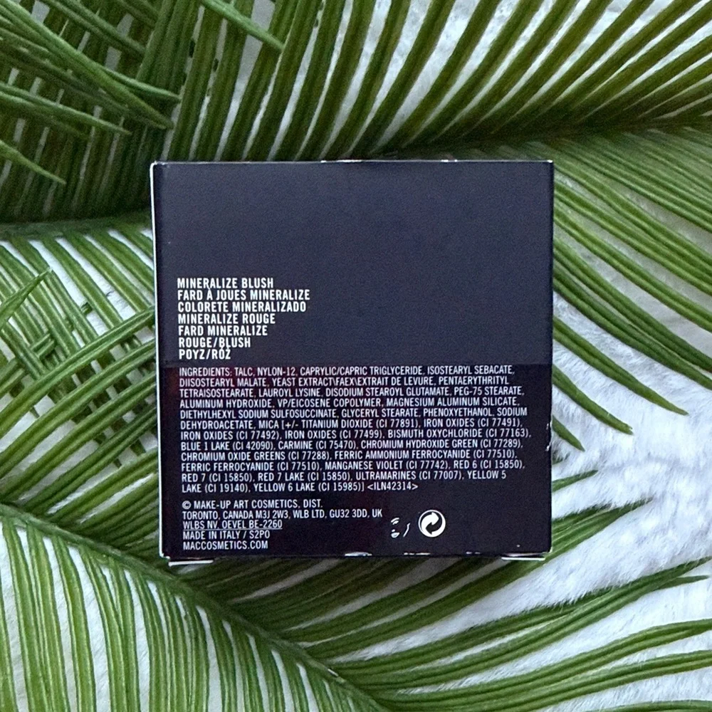 NIB MAC Cosmetics Mineralize Blush in Happy-Go-Rosie
